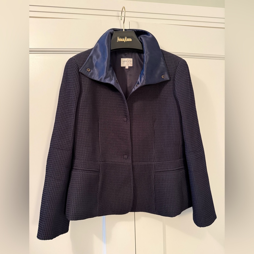 ARMANI COLLEZIONI Textured Navy Blazer